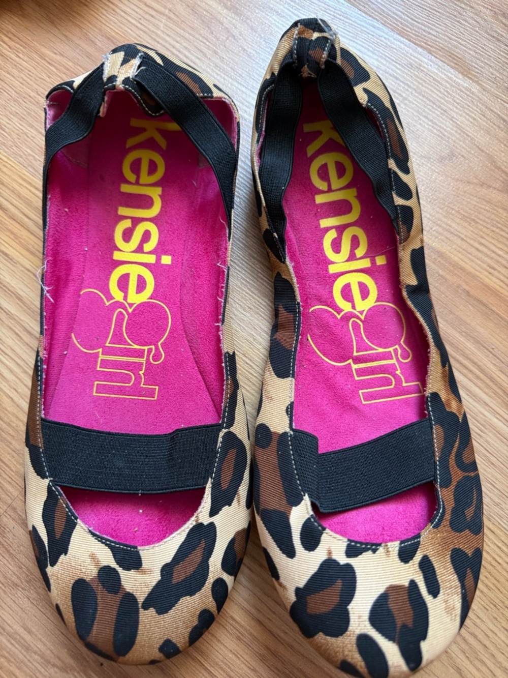 Kensie Girl Leopard Print Flats with Pink Insole